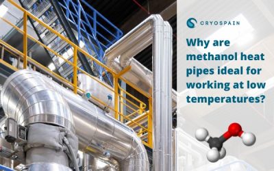 Why are methanol heat pipes ideal for working at low temperatures?